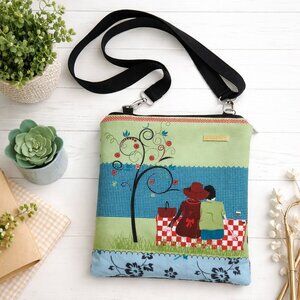 Rare Atlantic coquette picnic scene fabric velvet crossbody bag collectors item